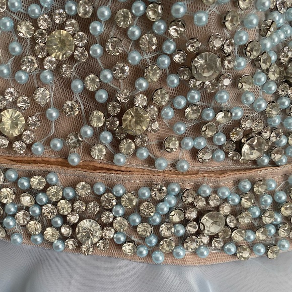 Beautiful high-low prom/wedding guest dress - Picture 4 of 10